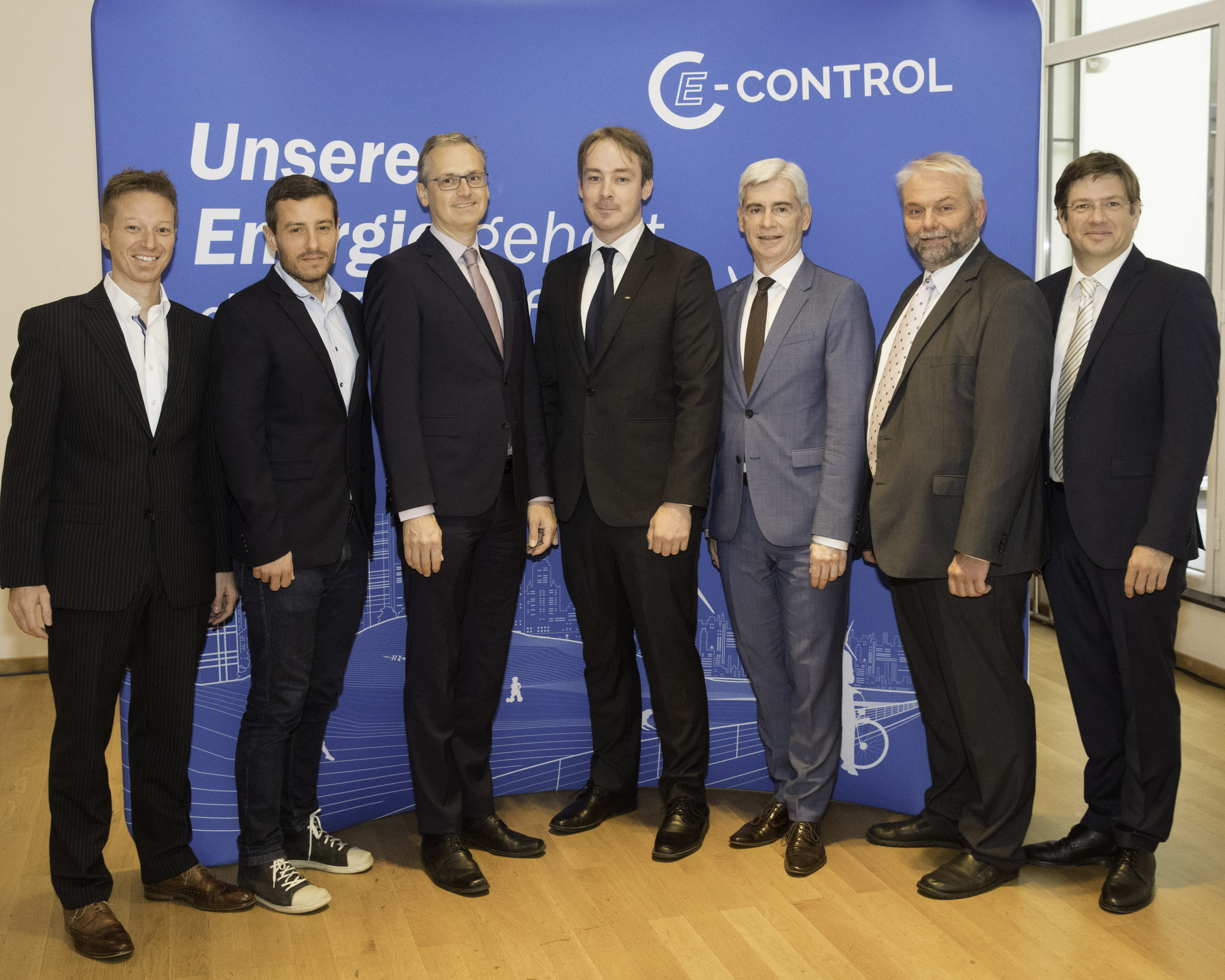 Von Links: Stefan Pirchmoser, Kurt Leonhartsberger, Wolfgang Urbantschitsch, Andreas Sackl, Thomas Maderbacher, Andreas Eigenbauer, Martin Szelgrad